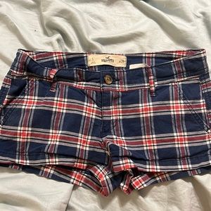 Red white and blue low rise